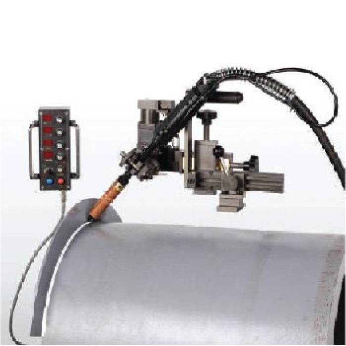 Aparat pentru sudare mecanizata inclinata