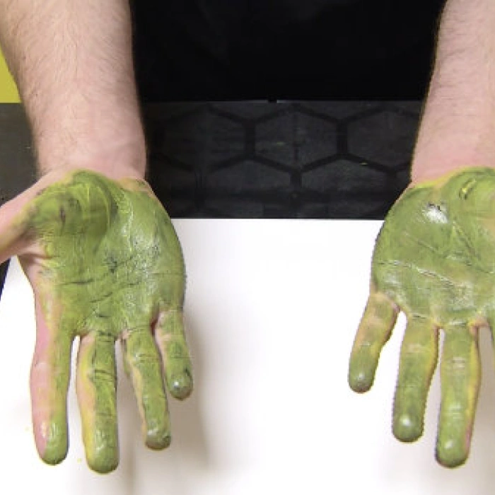 Tub cu servetele industriale BigWipes Multi-Surface 