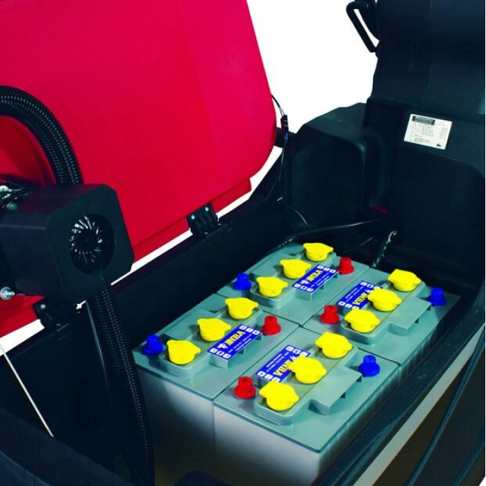 Masina de curatat profesionala automata Turbo Bull 700