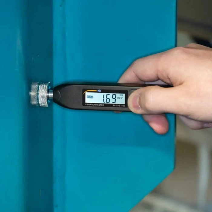 Accelerometru PCE-VT 1100M