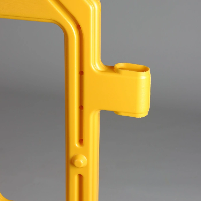 Gard din plastic pentru delimitarea zonelor de risc