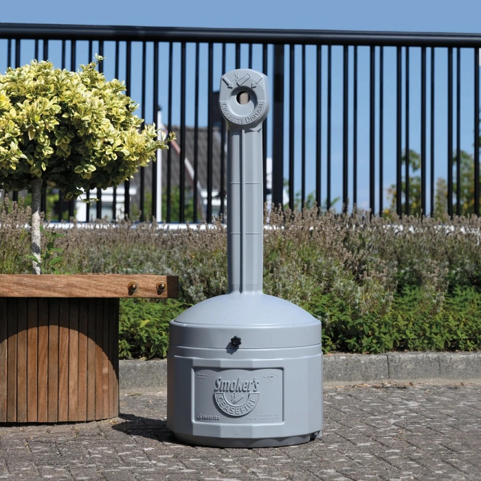 Scrumiera stradala Henry - negru