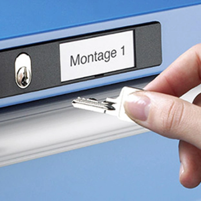 Dulapuri metalice cu sertar